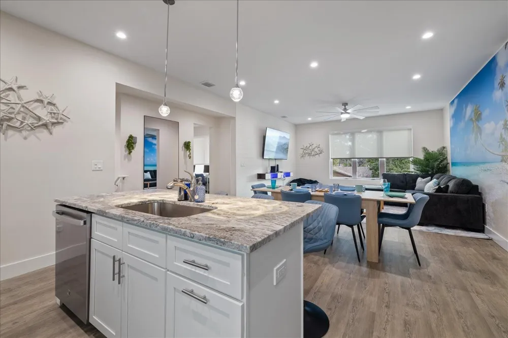 623 PETIT WAY Largo, FL 33770