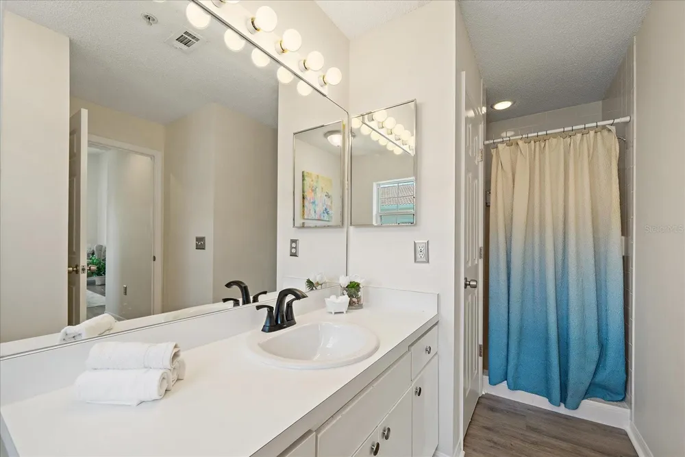 4256 CENTRAL SARASOTA PARKWAY #321 Sarasota, FL 34238