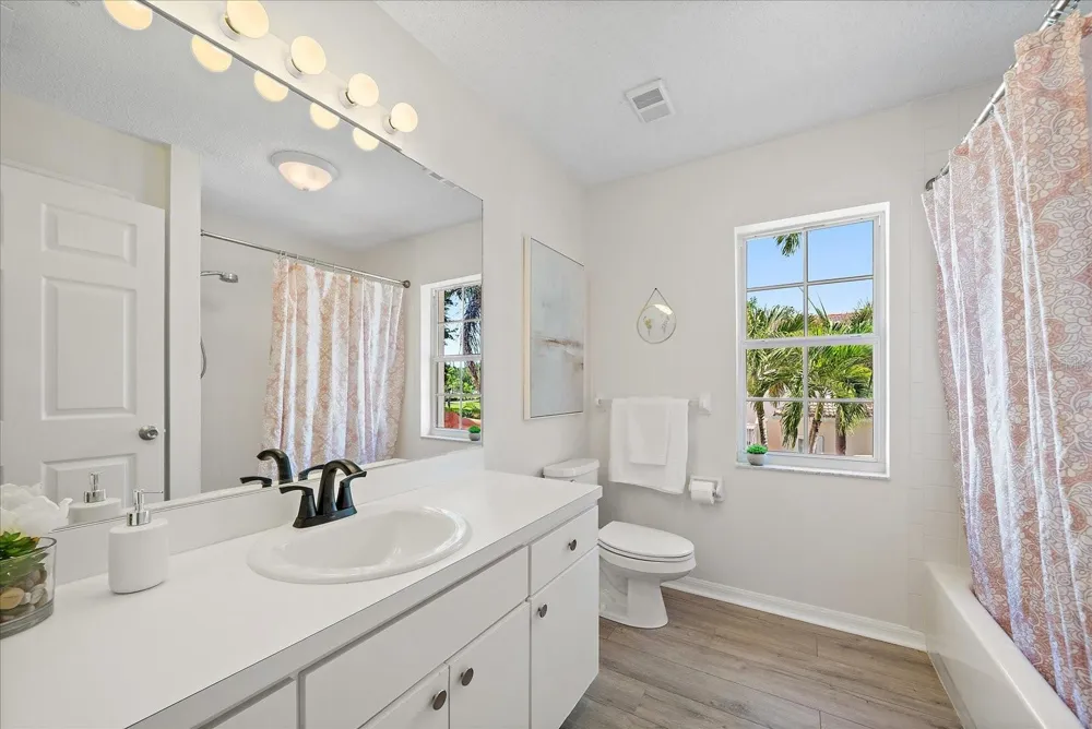 4256 CENTRAL SARASOTA PARKWAY #321 Sarasota, FL 34238