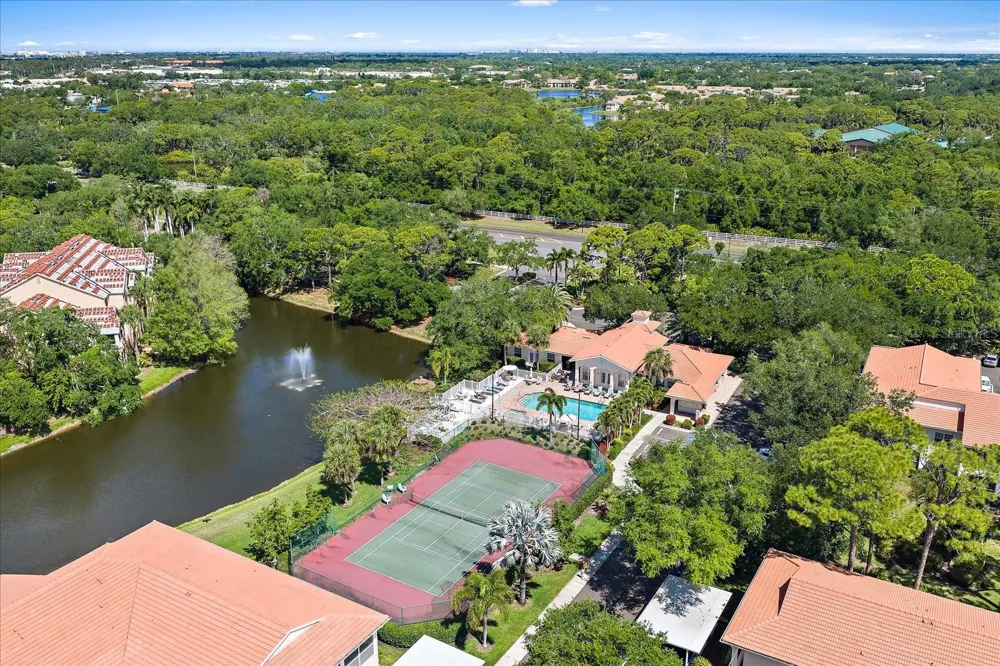 4256 CENTRAL SARASOTA PARKWAY #321 Sarasota, FL 34238