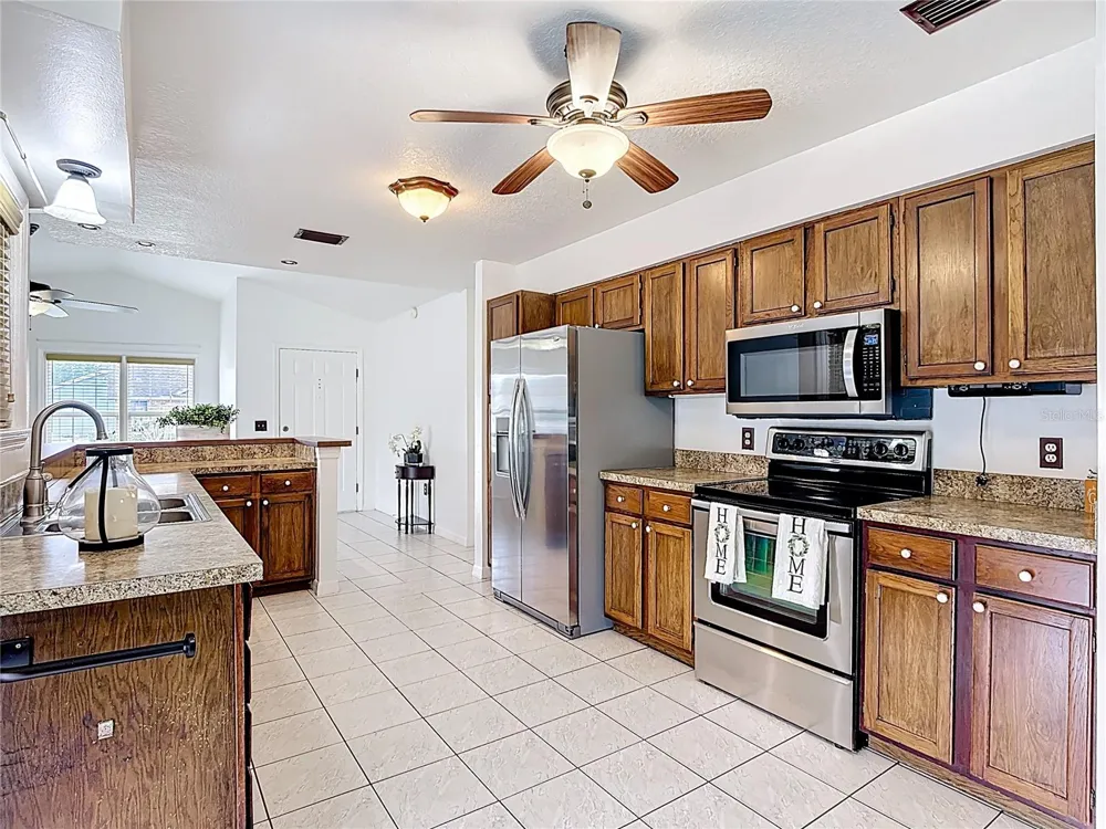 1144 MONROE AVENUE St Cloud, FL 34769