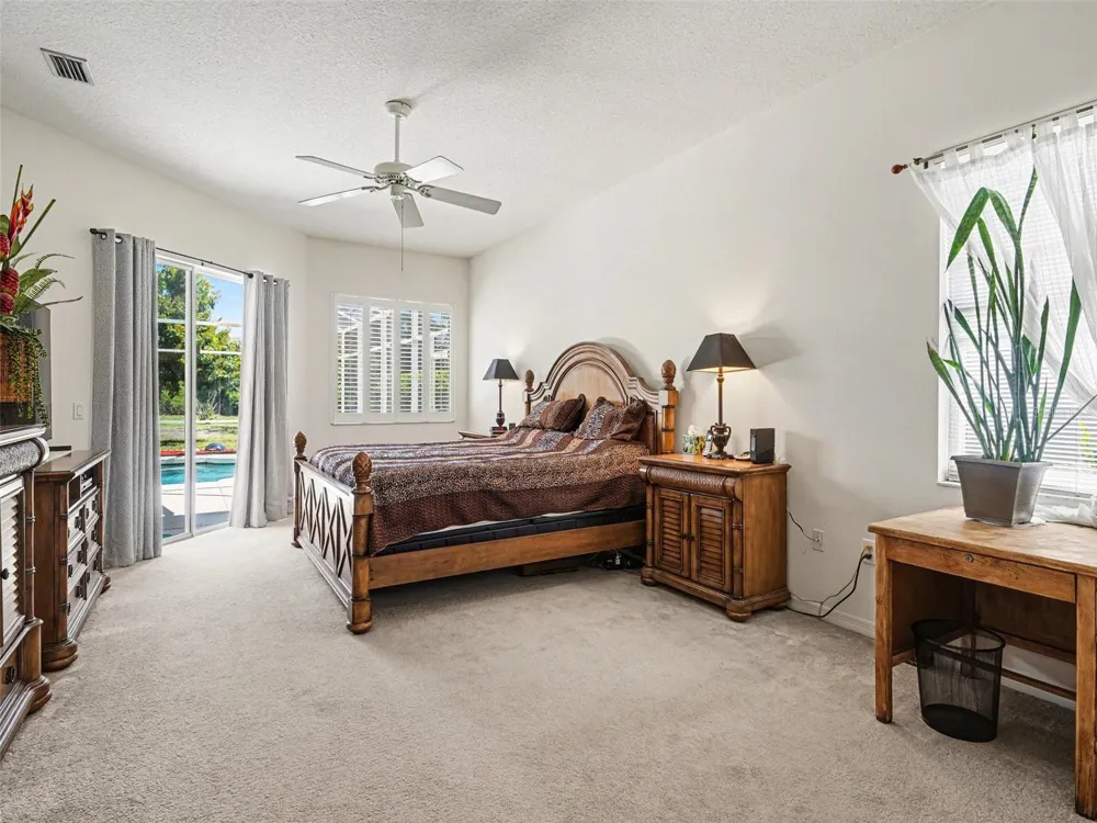 7219 COACHLIGHT STREET Sarasota, FL 34243