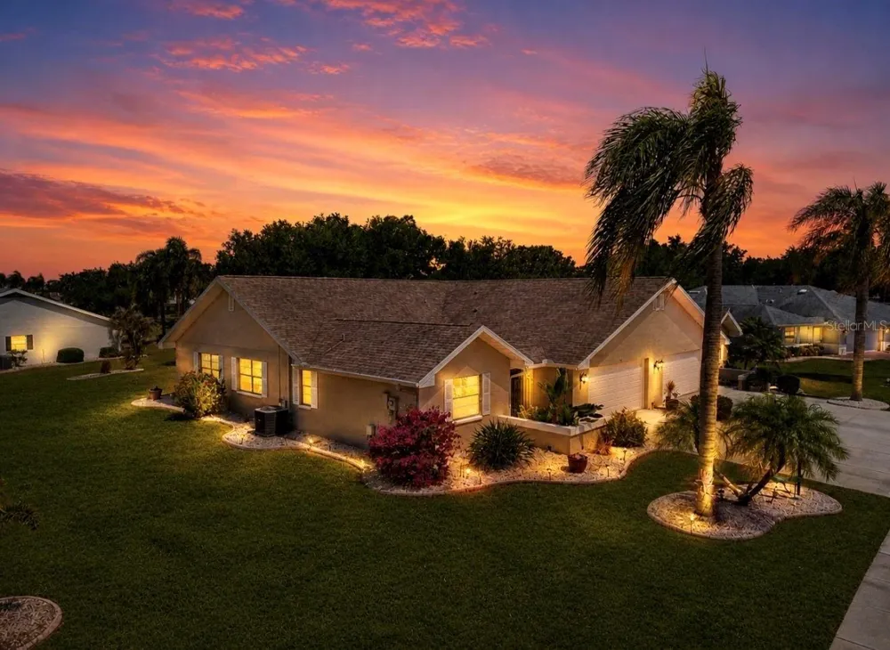 319 LINGER LANE Sun City Center, FL 33573