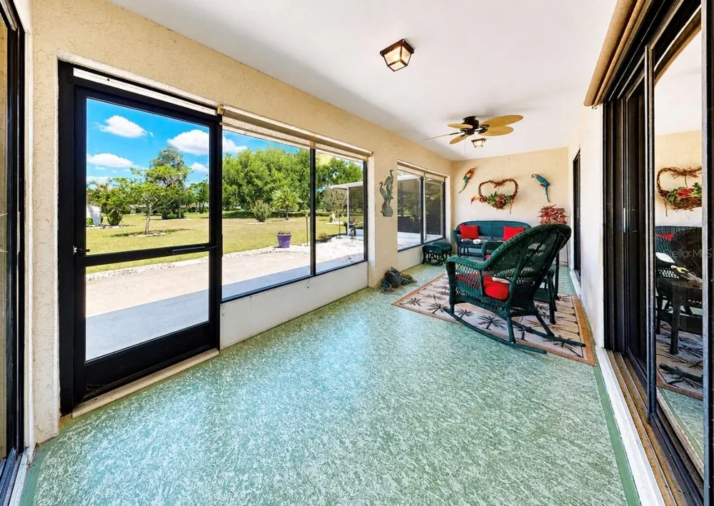 319 LINGER LANE Sun City Center, FL 33573