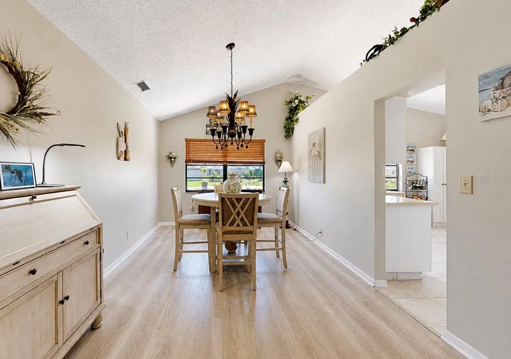 319 LINGER LANE Sun City Center, FL 33573