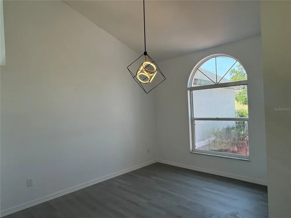 215 HOLLOWBROOK CIRCLE Daytona Beach, FL 32114