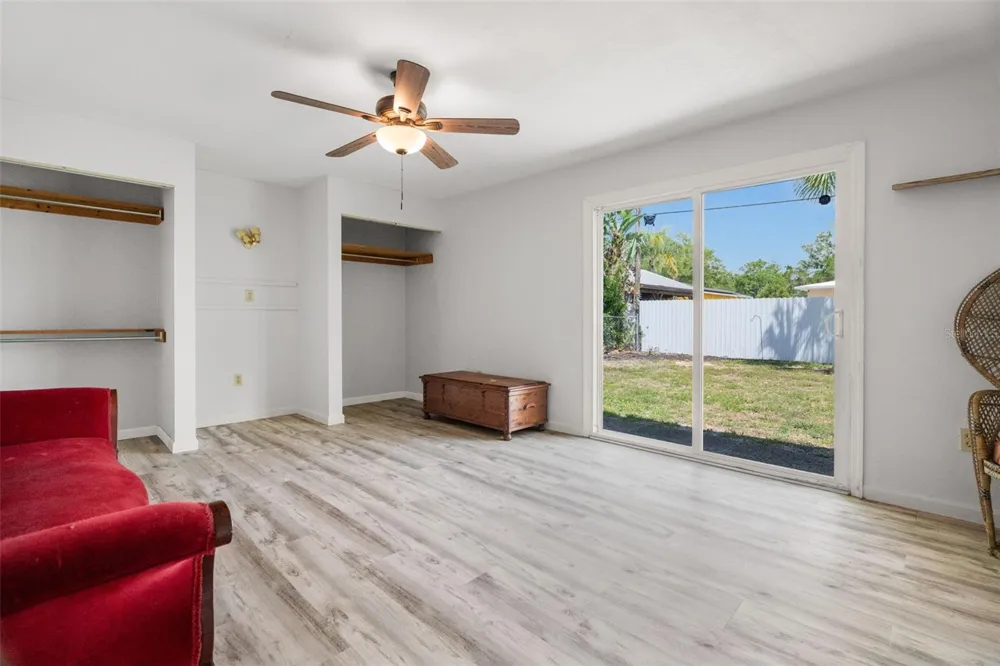 2027 E VALENCIA WAY E Clearwater, FL 33764