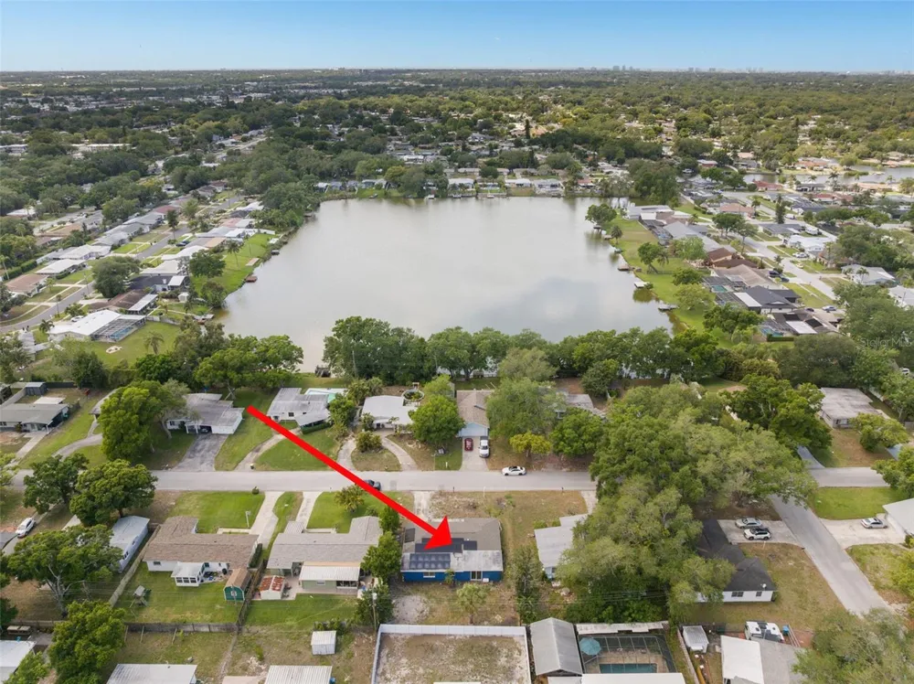 2027 E VALENCIA WAY E Clearwater, FL 33764