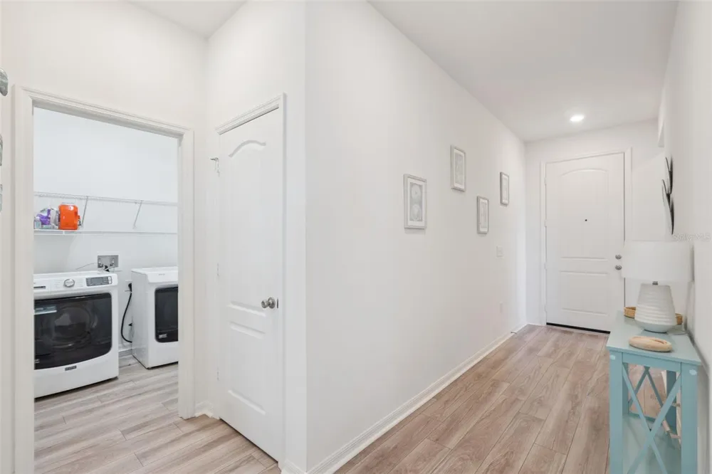 1682 LITTLELEAF BOXWOOD LOOP Mascotte, FL 34753