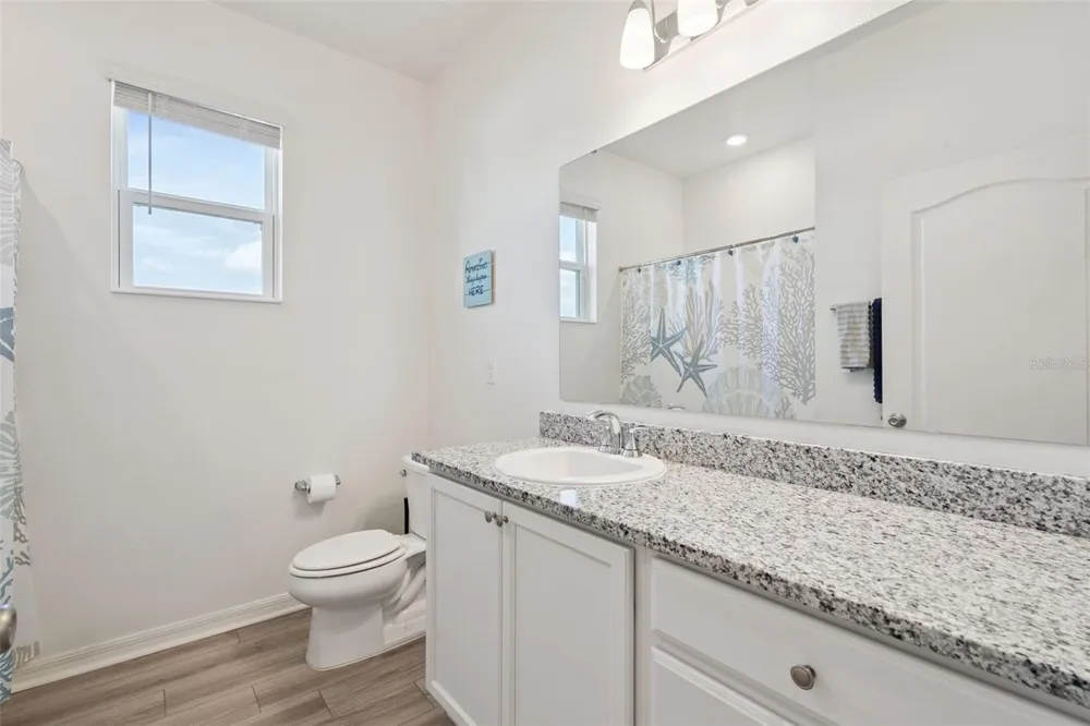 1682 LITTLELEAF BOXWOOD LOOP Mascotte, FL 34753