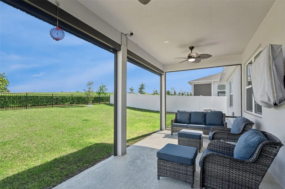 1682 LITTLELEAF BOXWOOD LOOP Mascotte, FL 34753