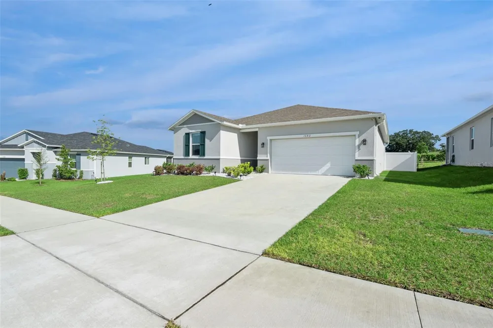 1682 LITTLELEAF BOXWOOD LOOP Mascotte, FL 34753