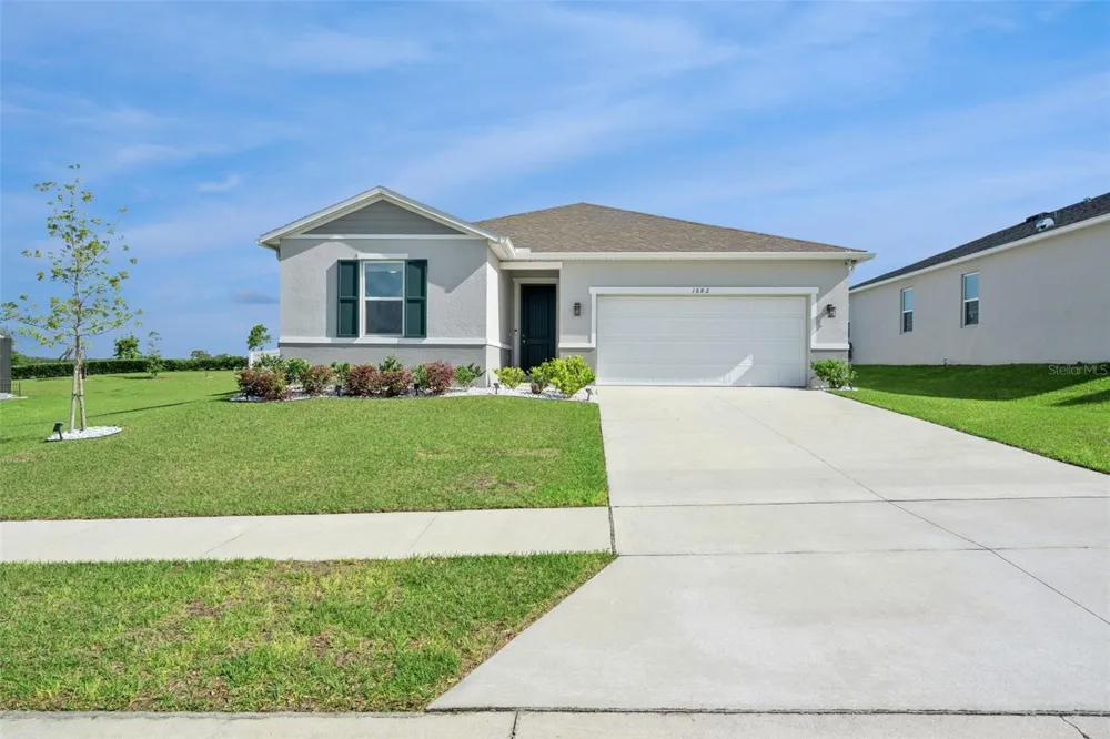 1682 LITTLELEAF BOXWOOD LOOP Mascotte, FL 34753