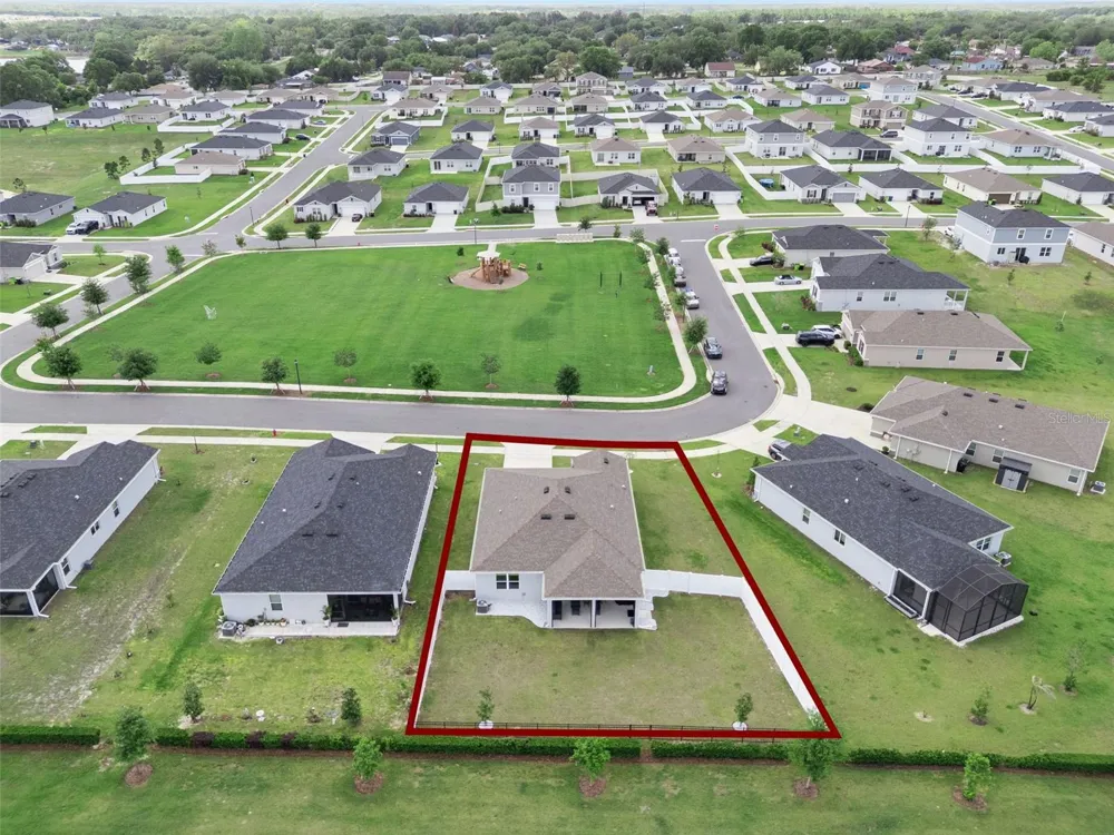 1682 LITTLELEAF BOXWOOD LOOP Mascotte, FL 34753