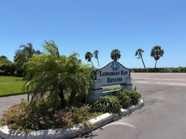 581 ROUNTREE DRIVE Longboat Key, FL 34228