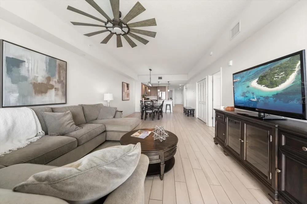 125 ISLAND WAY #402 Clearwater Beach, FL 33767