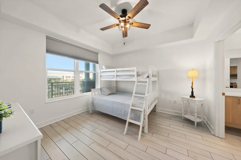 125 ISLAND WAY #402 Clearwater Beach, FL 33767