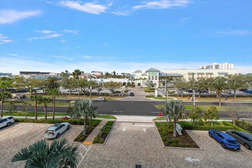 125 ISLAND WAY #402 Clearwater Beach, FL 33767