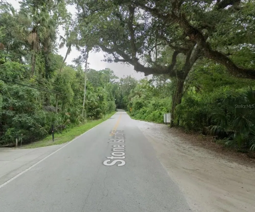 1877 TURTLE HILL ROAD Deltona, FL 32725