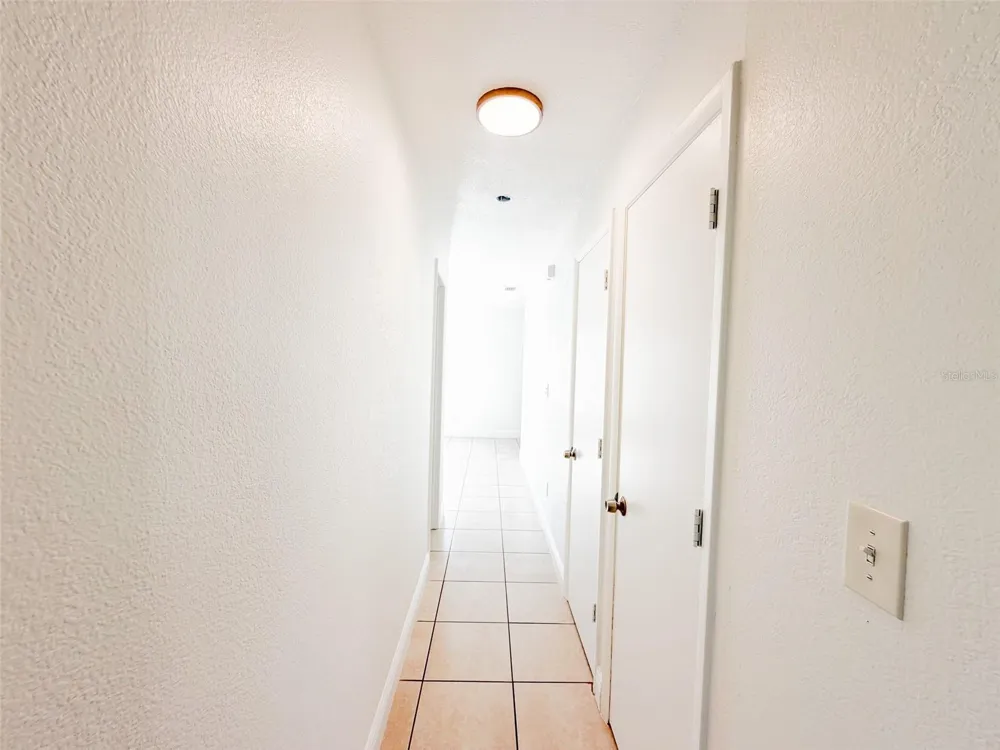 407 W BELLA VISTA STREET Lakeland, FL 33805