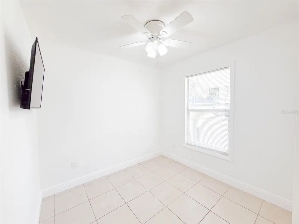 407 W BELLA VISTA STREET Lakeland, FL 33805