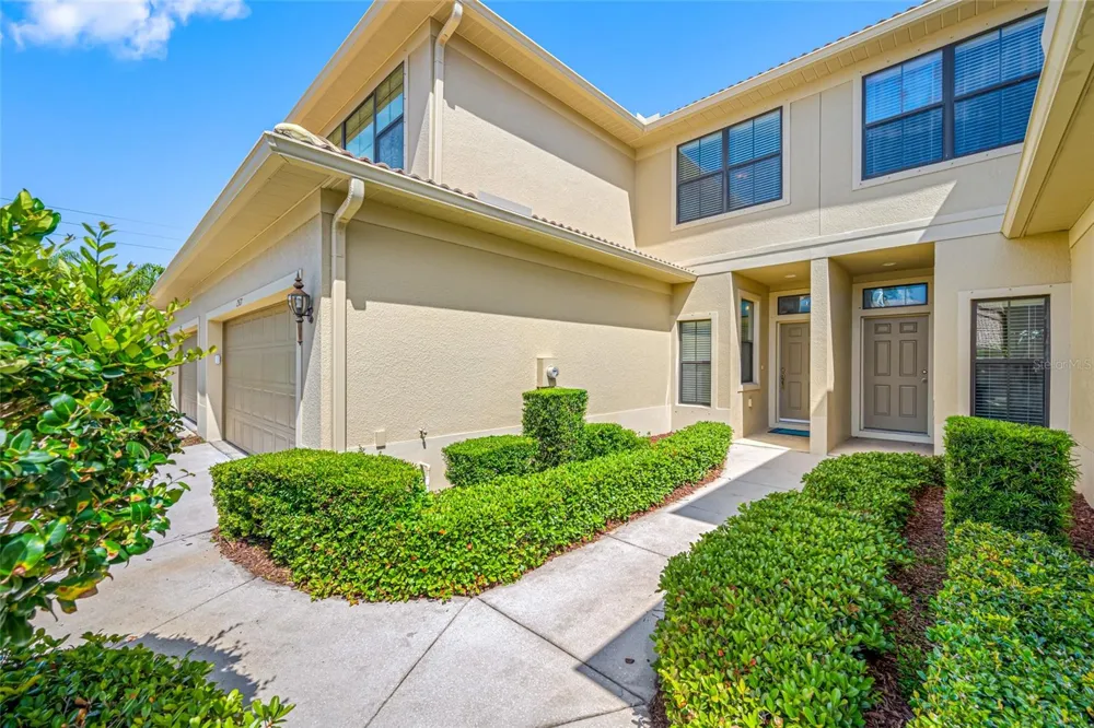 2527 SILVERBACK COURT Palm Harbor, FL 34684