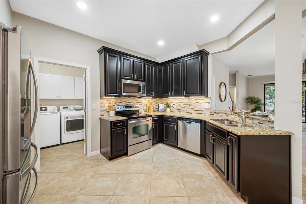 2527 SILVERBACK COURT Palm Harbor, FL 34684