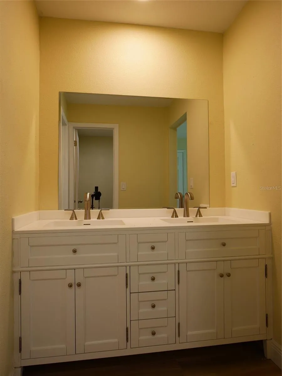 2317 SUN VALLEY CIRCLE #2317 Winter Park, FL 32792