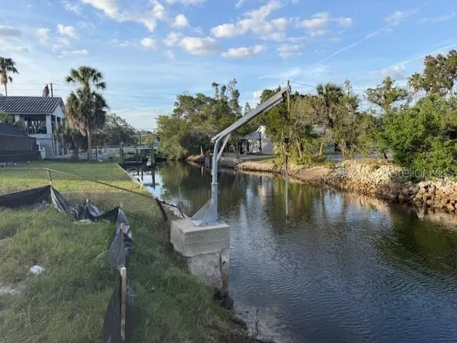 5250 MILLER BAYOU DRIVE Port Richey, FL 34668