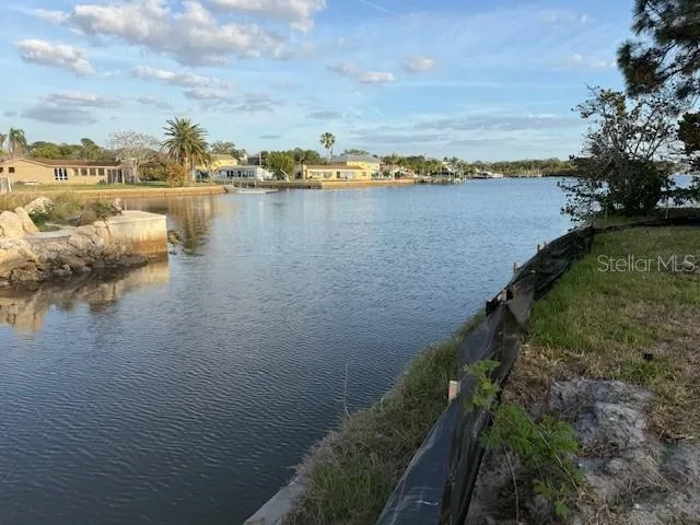 5250 MILLER BAYOU DRIVE Port Richey, FL 34668