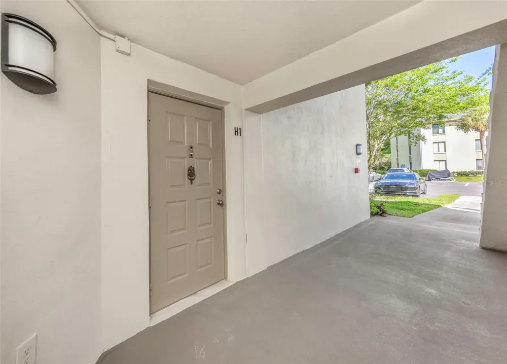 3166 LAKE PINE WAY S #H1 Tarpon Springs, FL 34688