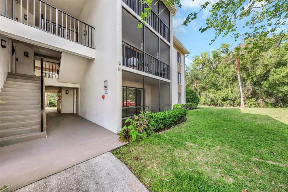 3166 LAKE PINE WAY S #H1 Tarpon Springs, FL 34688