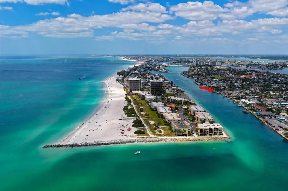 630-650 79TH AVENUE St Pete Beach, FL 33706