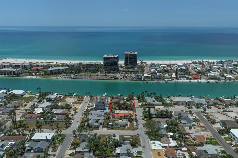 630-650 79TH AVENUE St Pete Beach, FL 33706