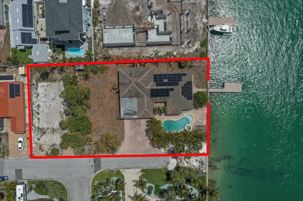 630-650 79TH AVENUE St Pete Beach, FL 33706