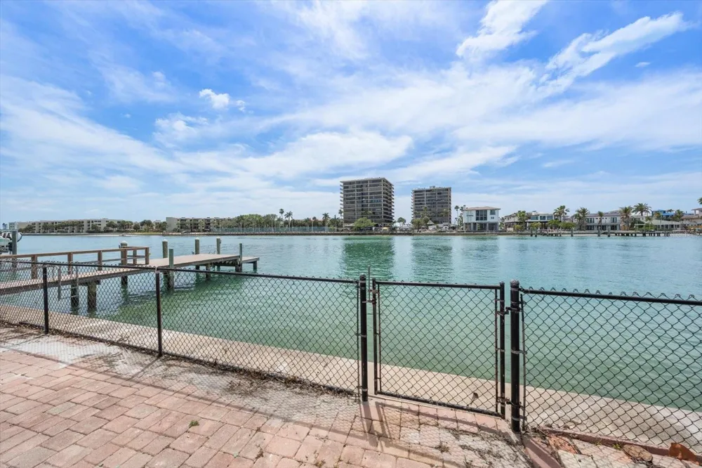 630-650 79TH AVENUE St Pete Beach, FL 33706