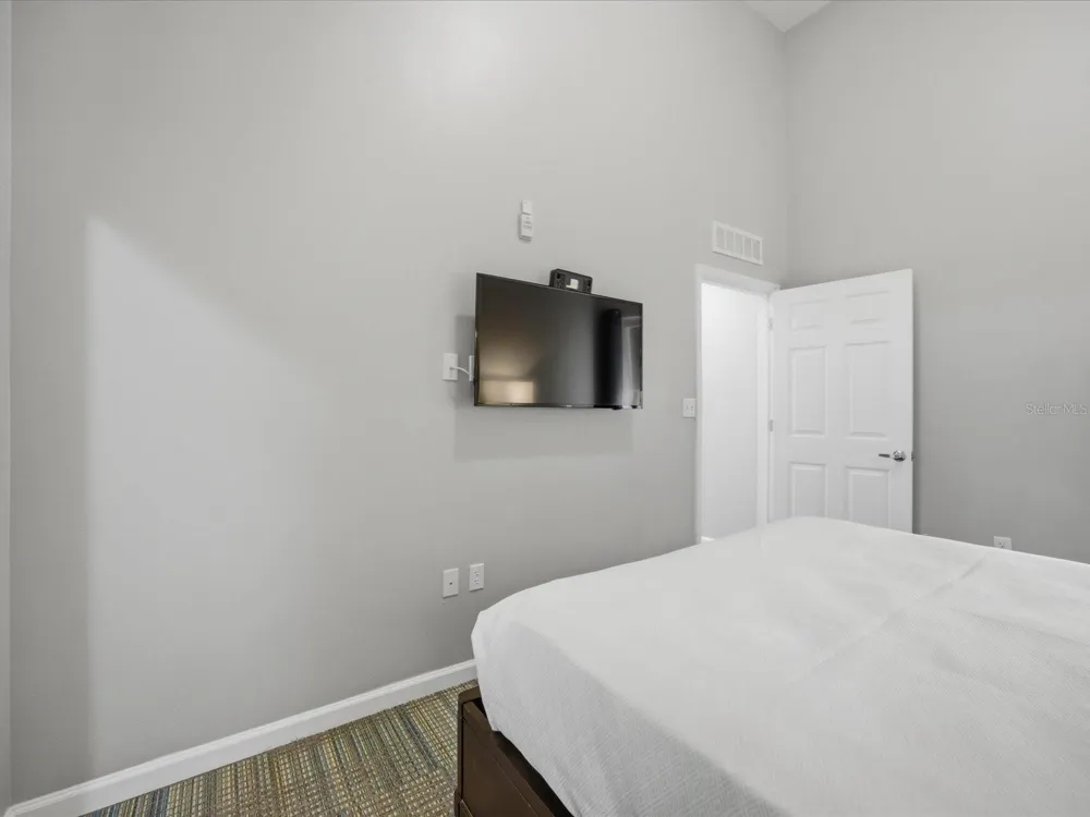 14501 GROVE RESORT AVENUE #1114 Winter Garden, FL 34787