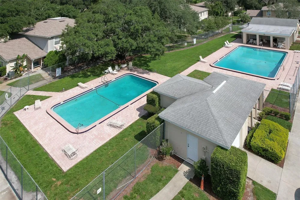 6322 TREETOP CIRCLE Temple Terrace, FL 33617