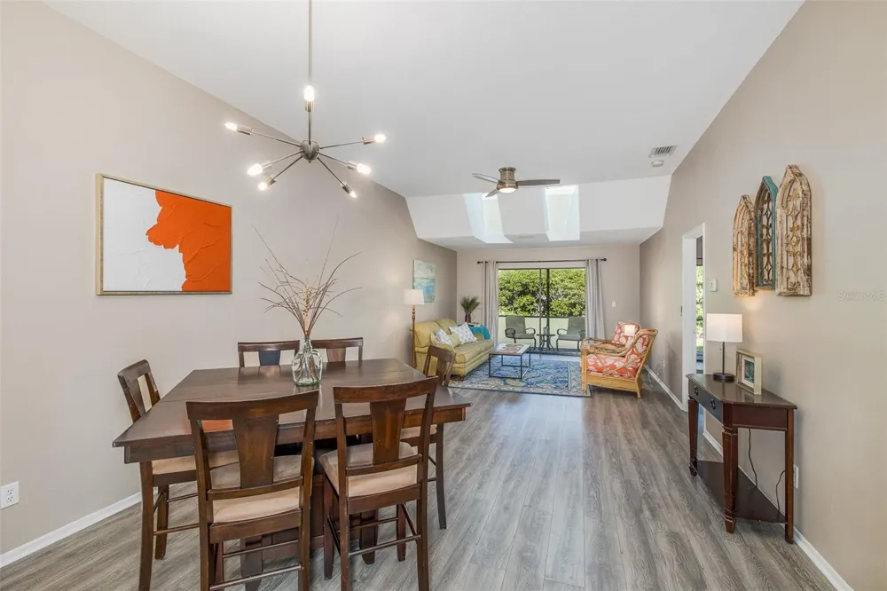 3843 GOLDFINCH COURT Palm Harbor, FL 34685