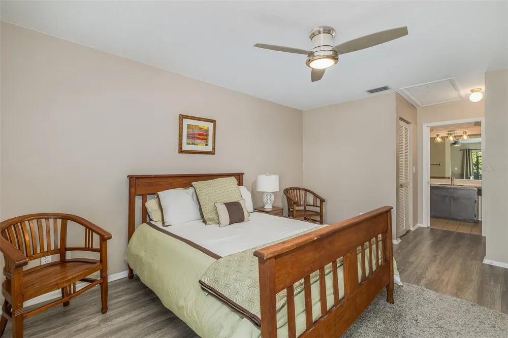3843 GOLDFINCH COURT Palm Harbor, FL 34685