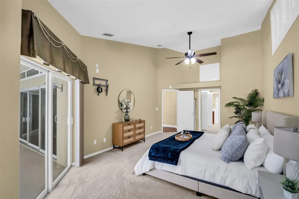 1404 EAST LAKE WOODLANDS PARKWAY Oldsmar, FL 34677