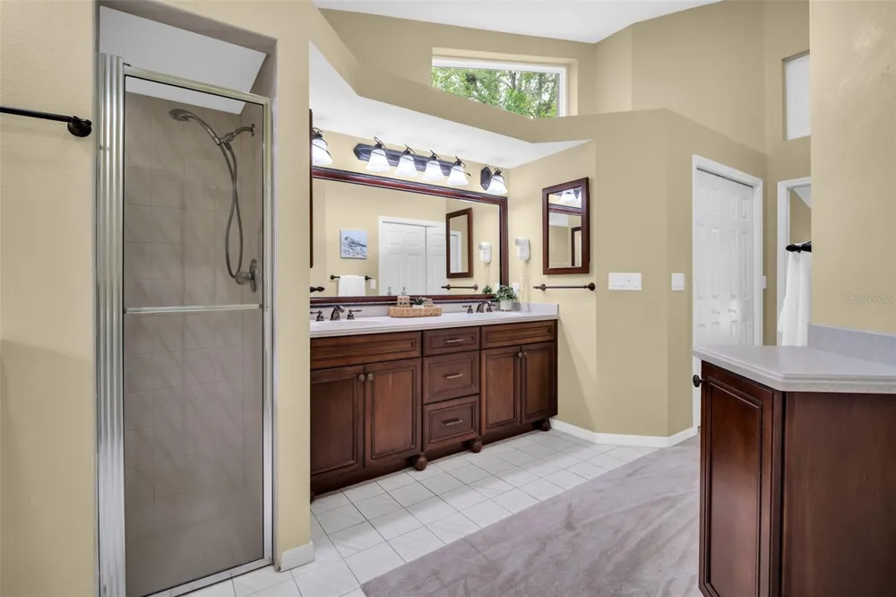 1404 EAST LAKE WOODLANDS PARKWAY Oldsmar, FL 34677