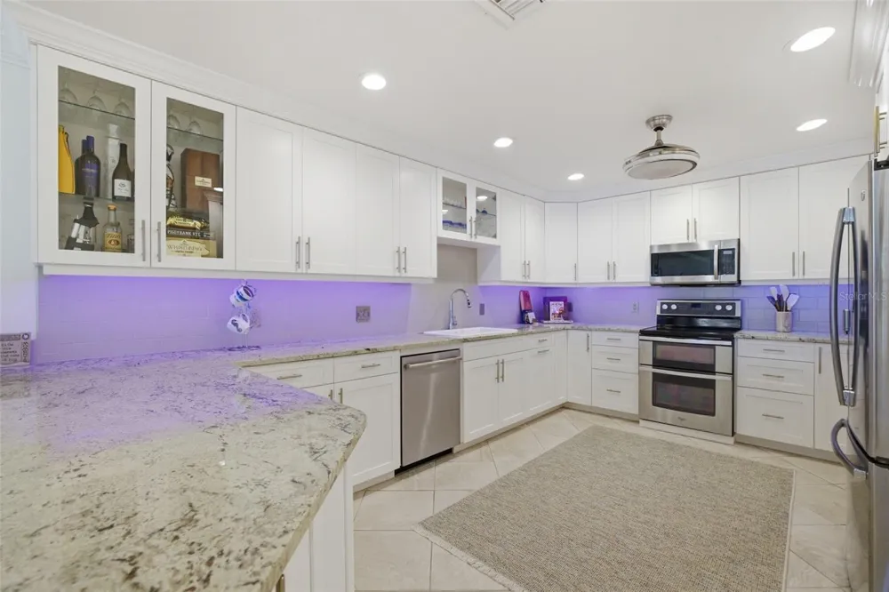3270 SOUTHSHORE DRIVE #72A Punta Gorda, FL 33955