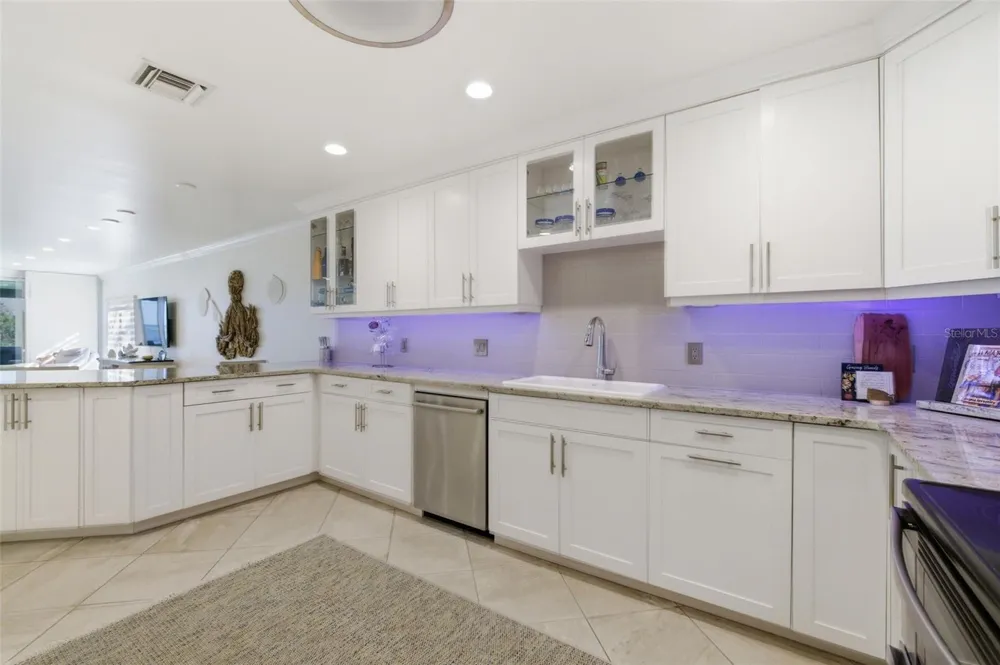 3270 SOUTHSHORE DRIVE #72A Punta Gorda, FL 33955