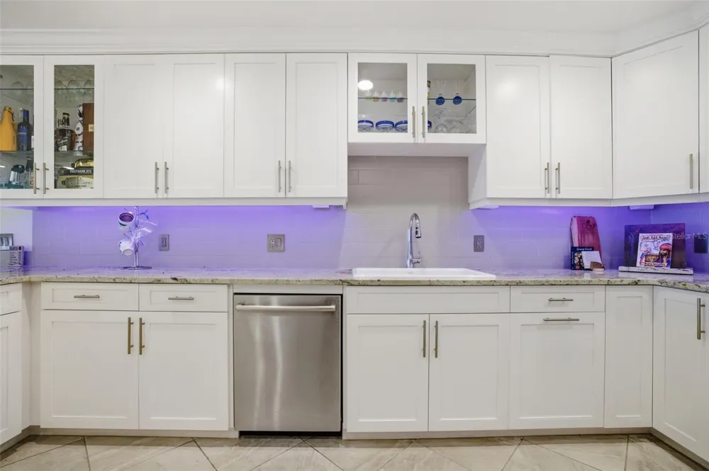 3270 SOUTHSHORE DRIVE #72A Punta Gorda, FL 33955