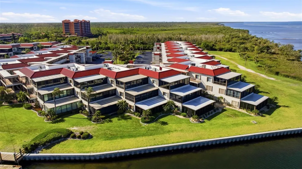 3270 SOUTHSHORE DRIVE #72A Punta Gorda, FL 33955