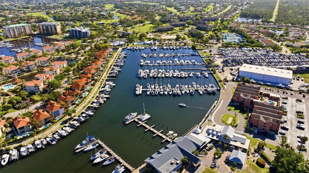 3270 SOUTHSHORE DRIVE #72A Punta Gorda, FL 33955