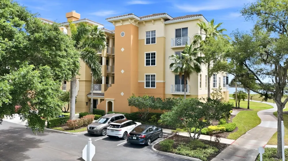 6360 WATERCREST WAY #201 Lakewood Ranch, FL 34202