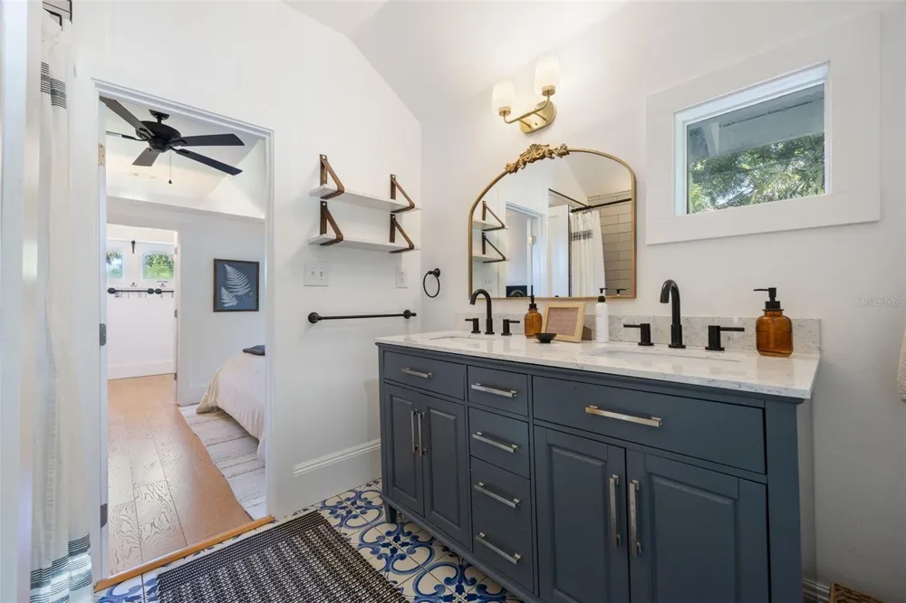 1473 BARCELONA AVENUE Fort Myers, FL 33901