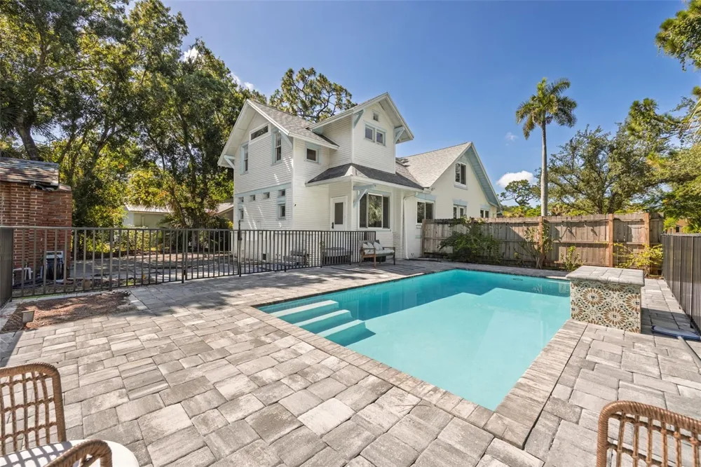 1473 BARCELONA AVENUE Fort Myers, FL 33901